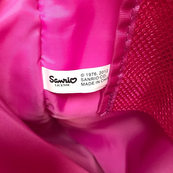 Large Hello Kitty Backpack - Picture 7 of 15